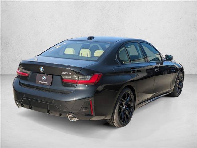 Used 2026 BMW 330i xDrive Sedan w/ M Sport Package AWD/4WD image 2