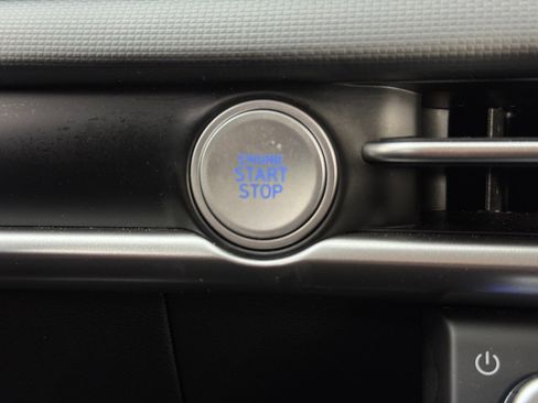 Used 2025 Hyundai Tucson SE image 20