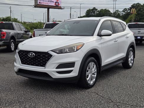 Used 2019 Hyundai Tucson Value FWD image 2