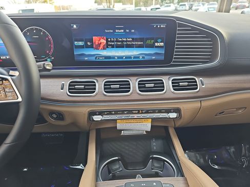 New 2026 Mercedes-Benz GLE 450 4MATIC image 21