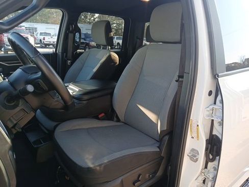 Used 2024 RAM 2500 Big Horn image 40