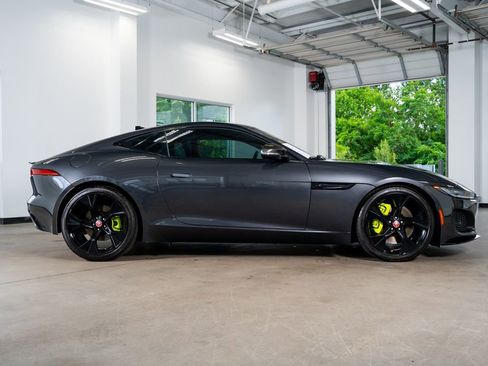 Used 2021 Jaguar F-TYPE Coupe RWD image 11