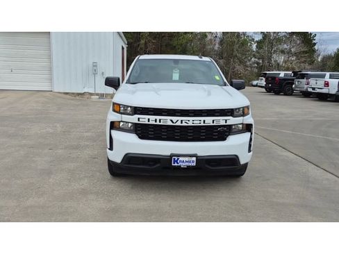 Certified 2021 Chevrolet Silverado 1500 Custom image 3