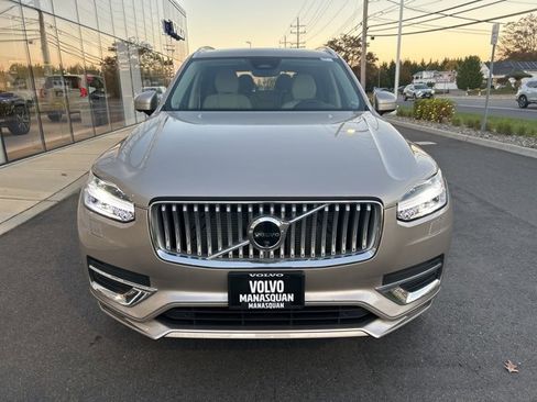 Certified 2024 Volvo XC90 B5 Plus w/ Protection Package Premier image 7