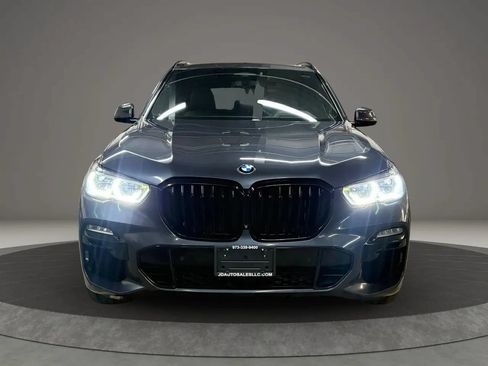 Used 2020 BMW X5 M50i w/ Executive Package AWD/4WD image 3