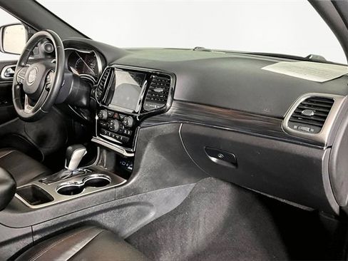 Used 2019 Jeep Grand Cherokee Limited w/ Luxury Group II image 26