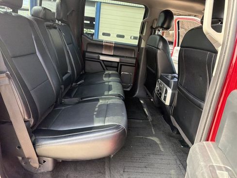 Used 2017 Ford F150 Lariat w/ Equipment Group 502A Luxury AWD/4WD image 20