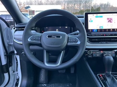 New 2026 Jeep Compass Limited w/ Sun, Sound & Navigation Group image 14