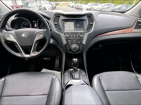 Used 2018 Hyundai Santa Fe Sport w/ Cargo Package AWD/4WD image 7