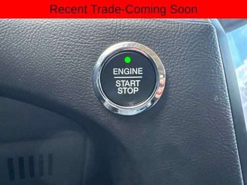 Used 2024 Ford Edge Titanium AWD/4WD image 9