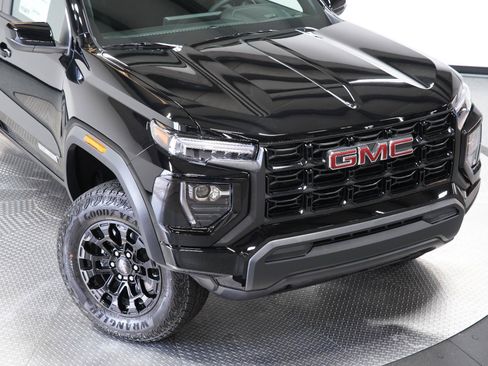 New 2026 GMC Canyon Elevation RWD image 42