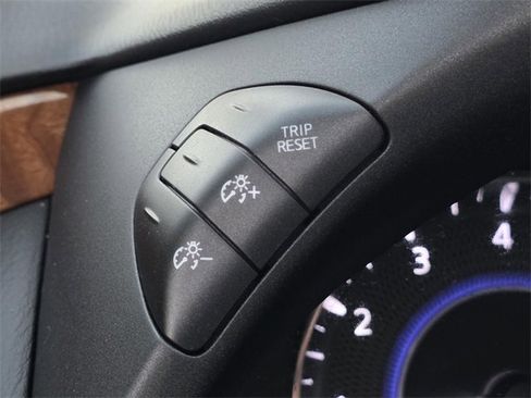 Used 2018 INFINITI QX80 Base image 37