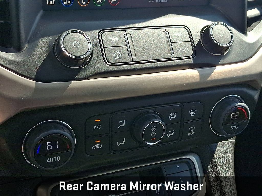 Used 2021 GMC Acadia Denali w/ Denali Technology Package FWD image 22