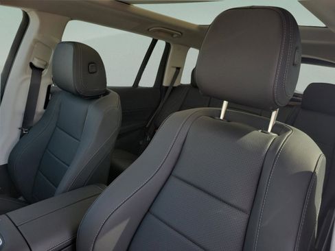 New 2026 Mercedes-Benz GLS 450 4MATIC image 18