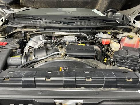Used 2022 Chevrolet Silverado 3500 W/T w/ WT Convenience Package AWD/4WD image 21