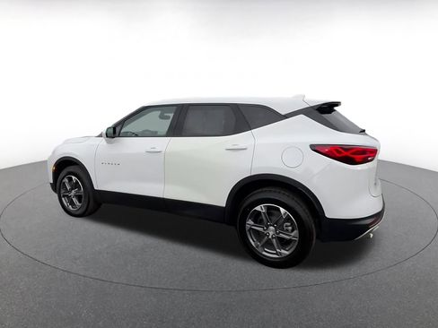 Used 2025 Chevrolet Blazer LT image 10