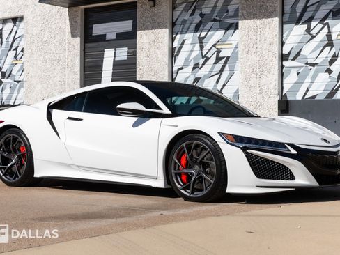 Used 2017 Acura NSX image 19