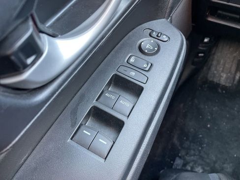 Used 2021 Honda CR-V Special Edition image 20