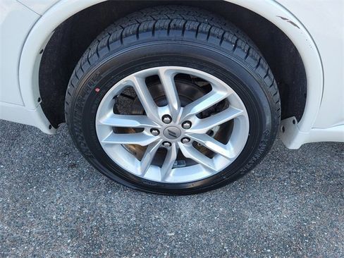 Used 2023 Dodge Durango GT image 8