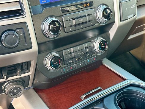 Certified 2020 Ford F250 King Ranch w/ King Ranch Ultimate Package image 14