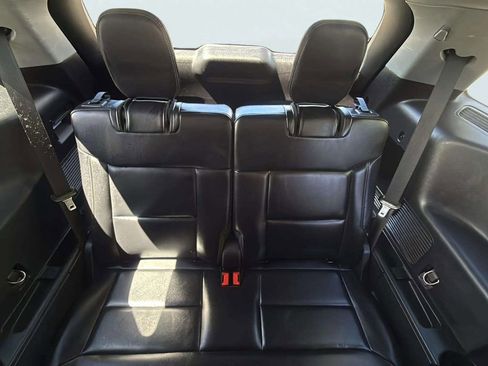 Used 2021 Ford Explorer XLT w/ Equipment Group 202A image 17