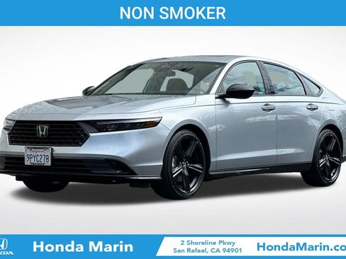 Certified 2025 Honda Accord Sport image 9