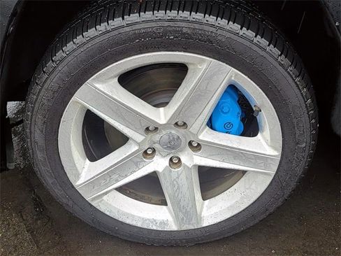 Used 2006 Jeep Grand Cherokee SRT8 w/ SRT Option Group I image 8