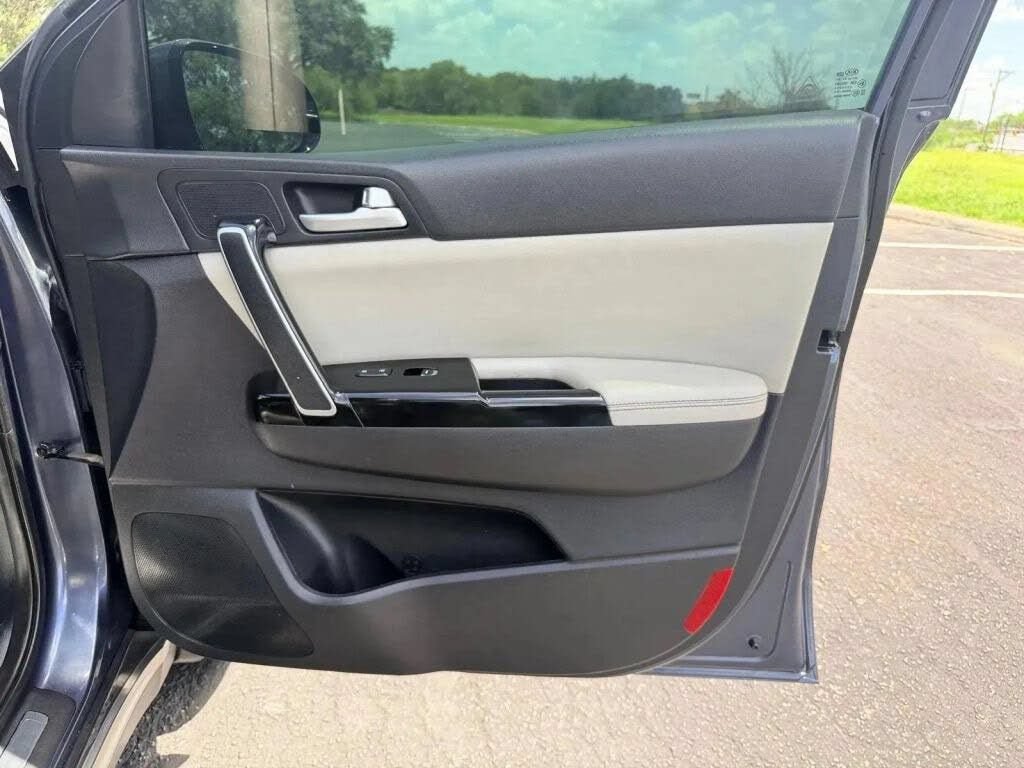 Used 2019 Kia Sportage EX w/ EX Sport Appearance Package FWD image 22