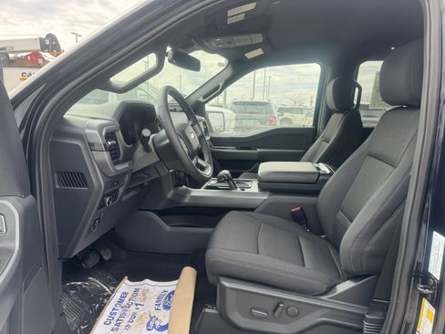New 2025 Ford F150 XLT w/ Equipment Group 302A MID image 5