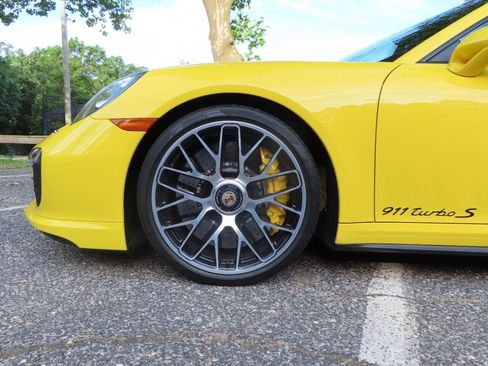 Used 2015 Porsche 911 Turbo S AWD/4WD image 8