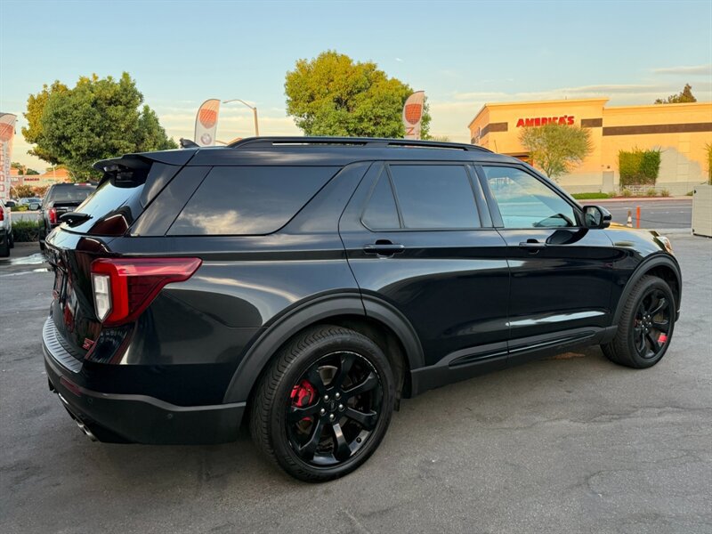 Used 2020 Ford Explorer ST w/ ST Street Pack AWD/4WD image 15