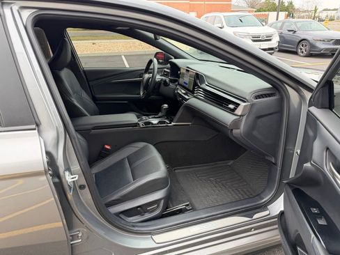 Used 2025 Toyota Camry XSE image 19