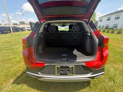 Used 2026 Buick Encore GX Preferred w/ Comfort Package AWD/4WD image 11