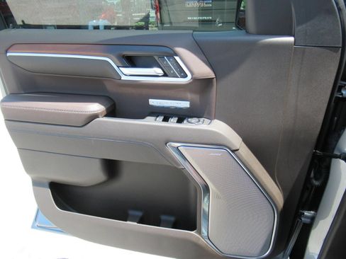 Used 2026 GMC Sierra 1500 Denali w/ Denali Reserve Package AWD/4WD image 20