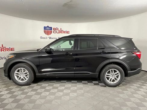 New 2026 Ford Explorer Active RWD image 6