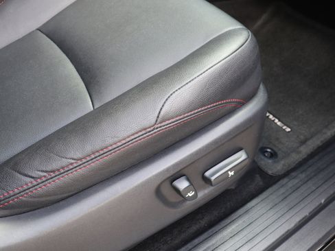 Used 2016 Toyota 4Runner Trail Premium image 28