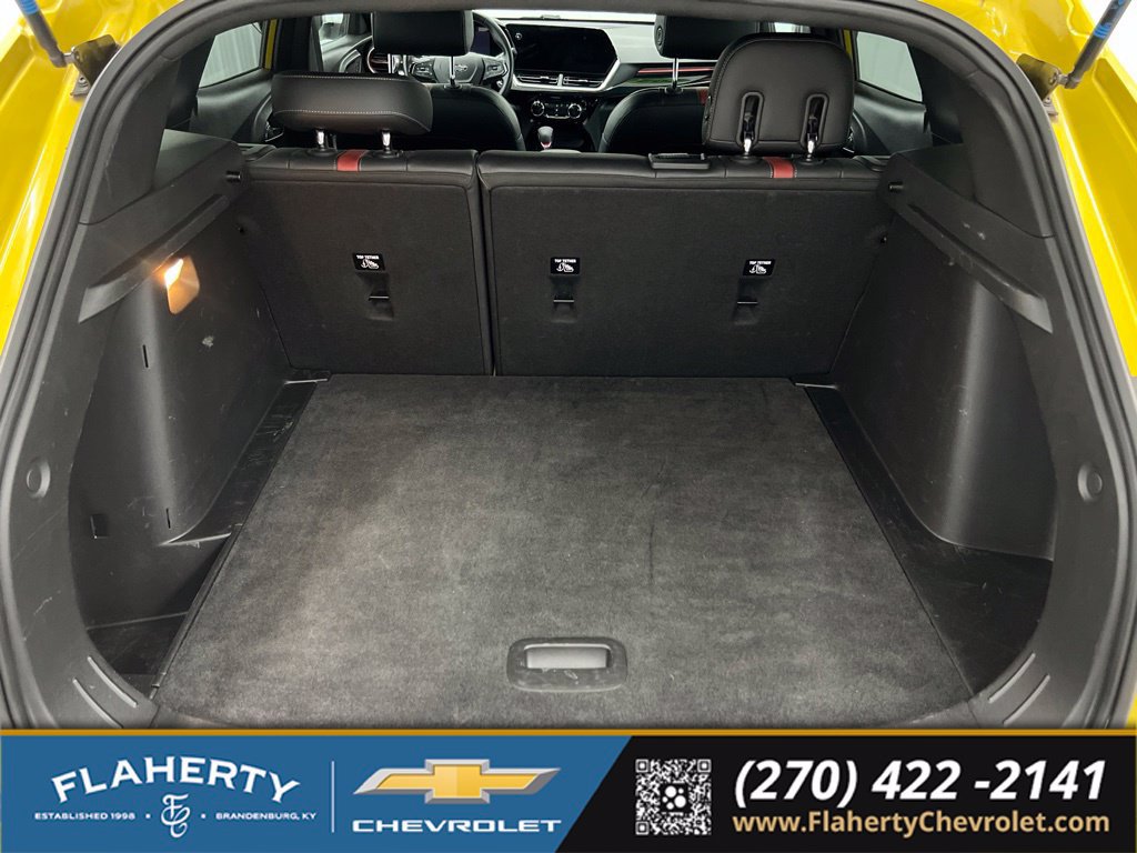 Used 2024 Chevrolet Trax RS w/ Driver Confidence Package FWD image 20