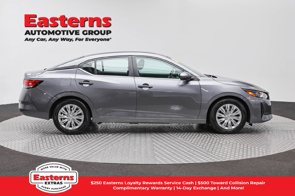 Used 2024 Nissan Sentra S FWD image 5