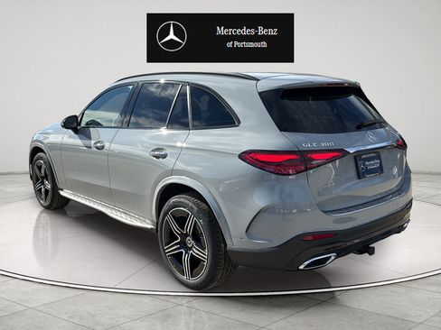 Used 2026 Mercedes-Benz GLC 300 4MATIC image 3