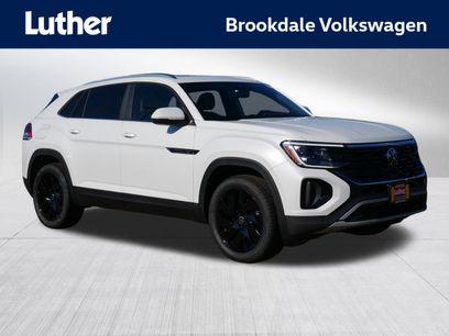 New 2026 Volkswagen Atlas Cross Sport SE
