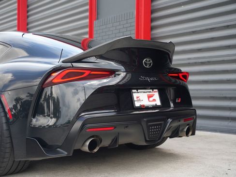 Used 2022 Toyota Supra w/ Safety & Technology Package image 7