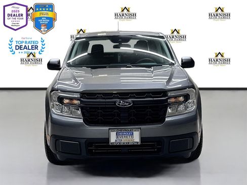 Used 2022 Ford Maverick XL image 2