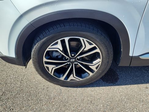 Used 2020 Hyundai Santa Fe SEL FWD image 40