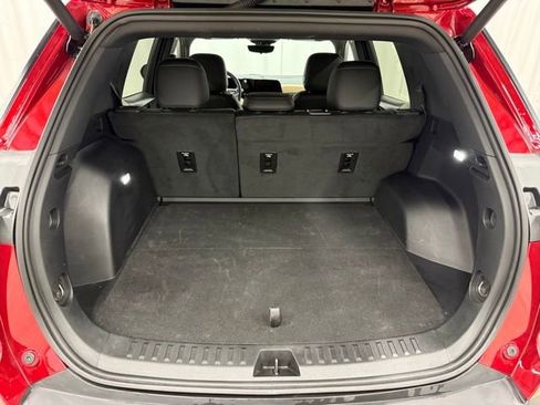 Used 2025 Chevrolet Equinox ACTIV w/ Safety and Technology Package AWD/4WD image 22