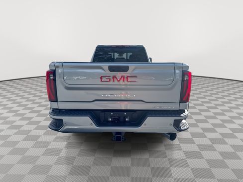 New 2026 GMC Sierra 3500 Denali w/ Denali Reserve Package AWD/4WD image 7