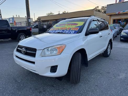 Used 2011 Toyota RAV4 2WD w/ Base L4 Extra Value Pkg image 3