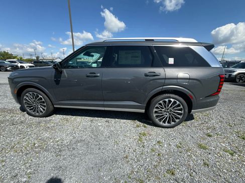 New 2026 Hyundai Palisade Calligraphy FWD image 3