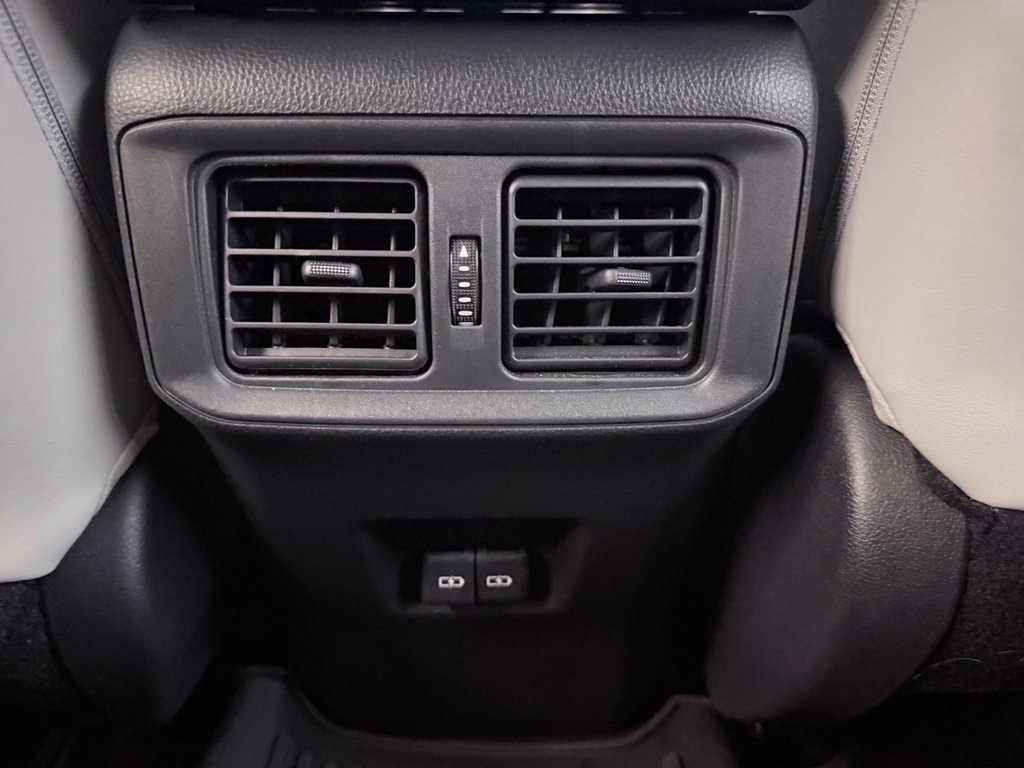 Used 2023 Toyota RAV4 XLE Premium FWD image 25