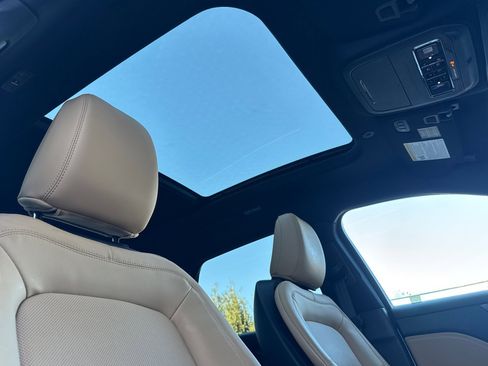 Certified 2022 Lincoln Corsair Reserve w/ Equipment Group 201A image 16