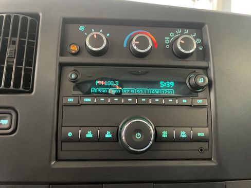 Used 2025 Chevrolet Express 3500 Extended w/ Driver Convenience Package image 12